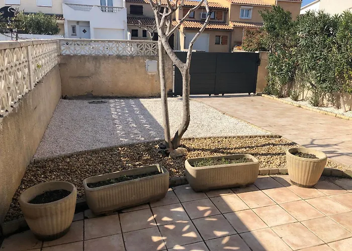 Maison T5 110M² Avec Jardin Clos, Pres De La Plage, Animaux Acceptes, Parking - Fr-1-797-64 * بورت-لا-نوفيل