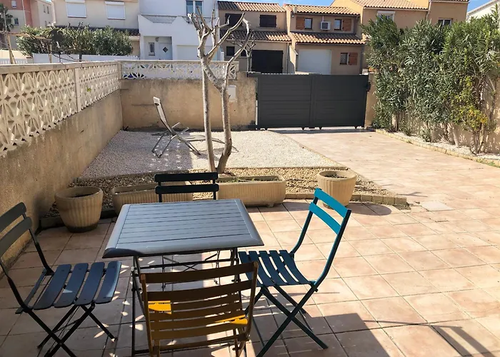 Villa Maison T5 110M² Avec Jardin Clos, Pres De La Plage, Animaux Acceptes, Parking - Fr-1-797-64 Port-la-Nouvelle