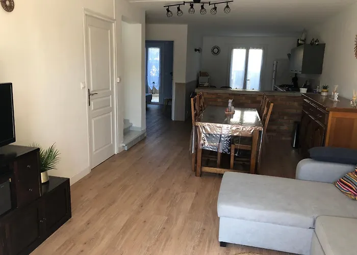 빌라 Maison T5 110M² Avec Jardin Clos, Pres De La Plage, Animaux Acceptes, Parking - Fr-1-797-64